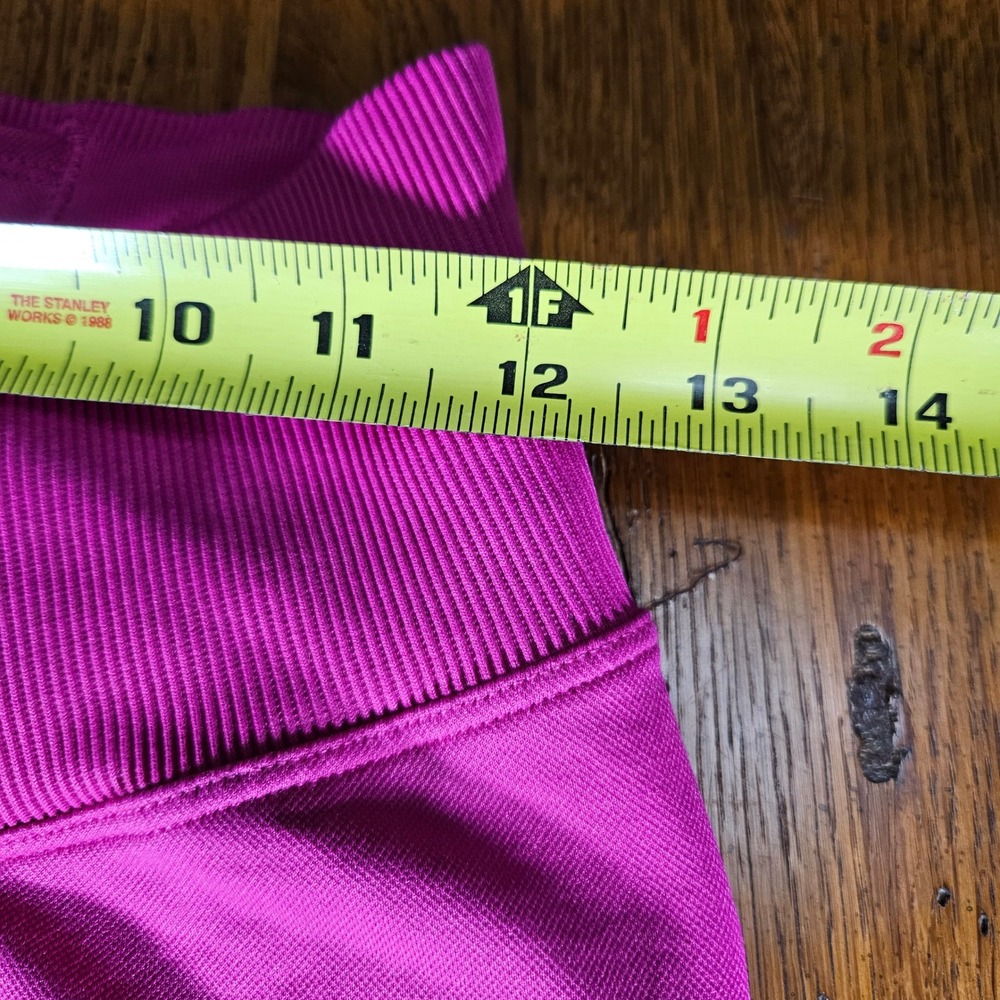 PINK Chloe x Halle High Waisted Seamless Leggings Eyelet Detail Pink Size Medium - Picture 12 of 14